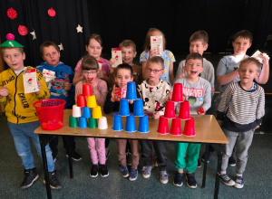 Zabawy zręcznościowe.