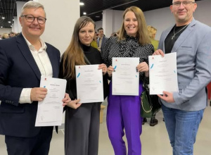 Nagrody dla dyrekcji szkoły