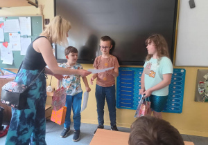 Zdjęcie 4 na 9