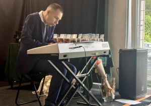 Zdjęcie 41 na 51